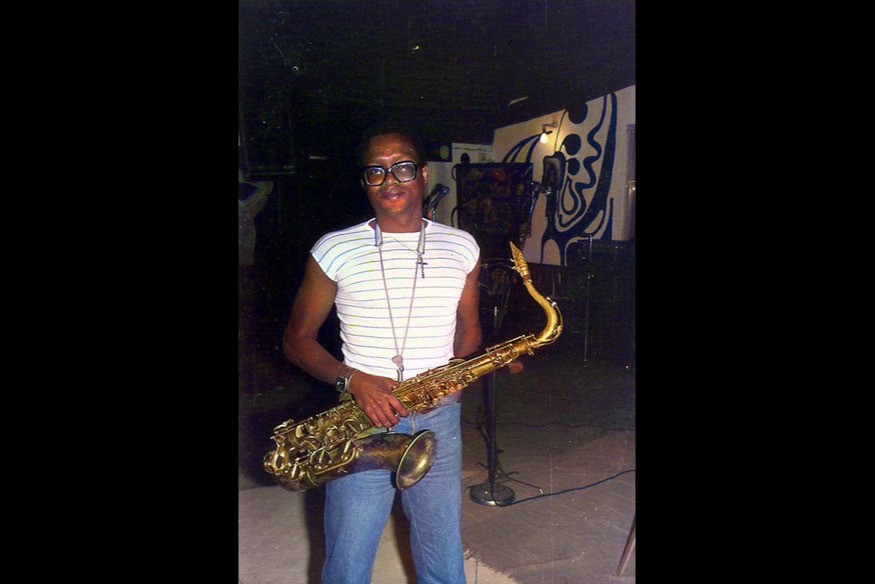 TEDDY'S SAX GOES SILENT 